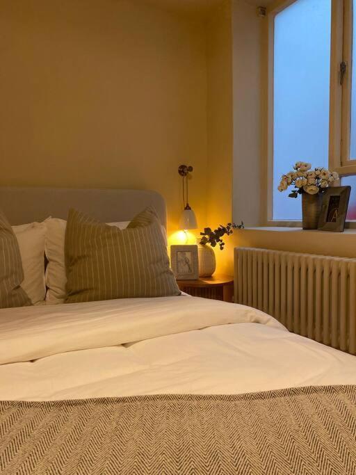 Cosy Home Away From Home. Hove Buitenkant foto